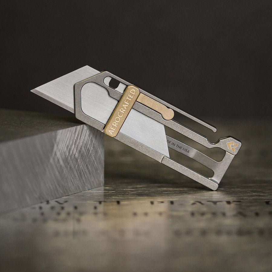 Sideslip Utility Knife Titanium/Bronze / Right-Handed
